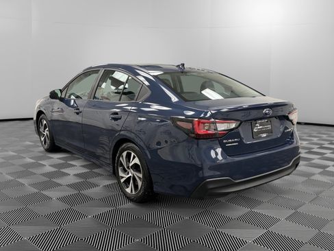 Used 2023 Subaru Legacy Premium image 3