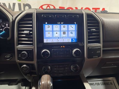 Used 2019 Ford F150 King Ranch w/ Equipment Group 601A Luxury AWD/4WD image 28