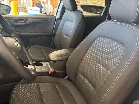New 2025 Ford Escape Active w/ Cold Weather Package image 15