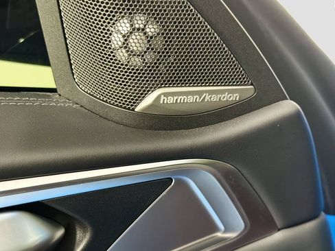 Used 2025 BMW M4 CS AWD/4WD image 19