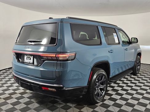 New 2026 Jeep Grand Wagoneer Limited w/ Rear Seat Video Group I AWD/4WD image 4