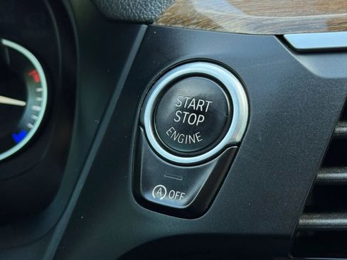 Used 2019 BMW X3 sDrive30i w/ Premium Package RWD image 33