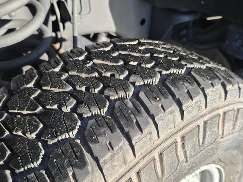 Used 2011 Ford F350 XL w/ PWR Equipment Group image 21