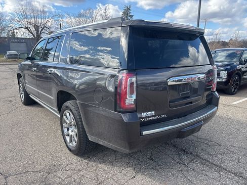 Used 2018 GMC Yukon XL Denali w/ Open Road Package image 3
