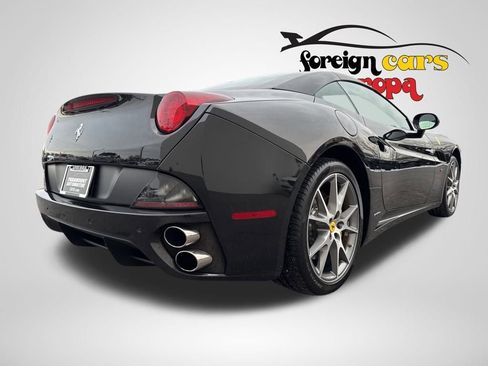 Used 2014 Ferrari California Base image 8