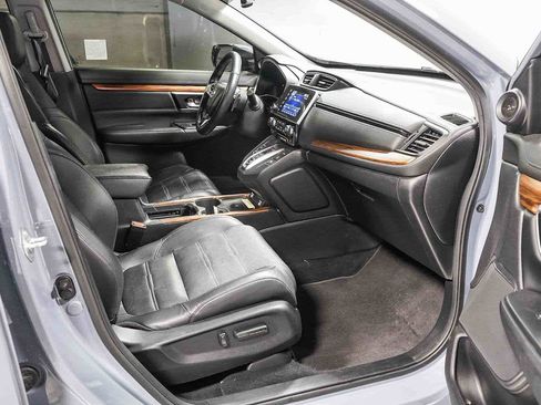 Used 2022 Honda CR-V Touring image 19