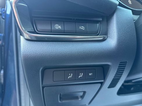 Used 2025 MAZDA CX-30 AWD 2.5 S w/ Preferred Package image 11