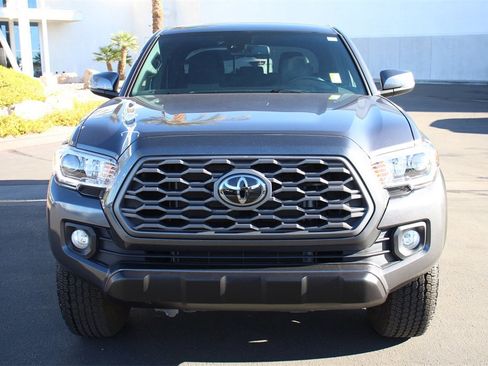 Used 2022 Toyota Tacoma TRD Off-Road image 13