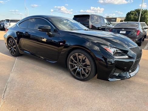 Used 2015 Lexus RC F w/ Premium Package RWD image 2