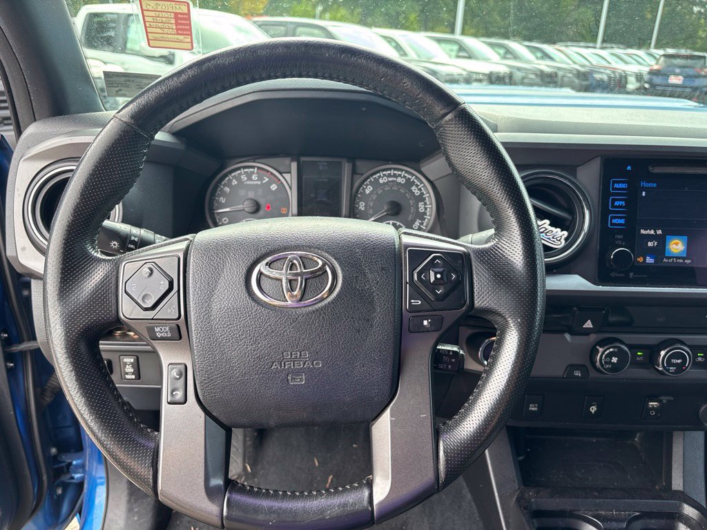 Used 2016 Toyota Tacoma TRD Sport w/ Towing Package RWD image 8