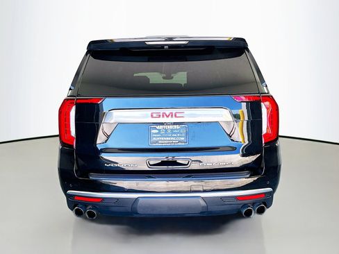 Used 2021 GMC Yukon XL Denali w/ Denali Ultimate Package AWD/4WD image 6
