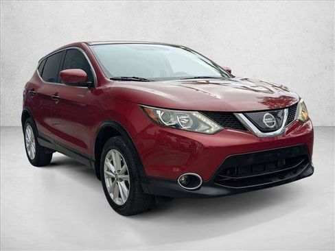 Used 2019 Nissan Rogue Sport S w/ Appearance Package image 3