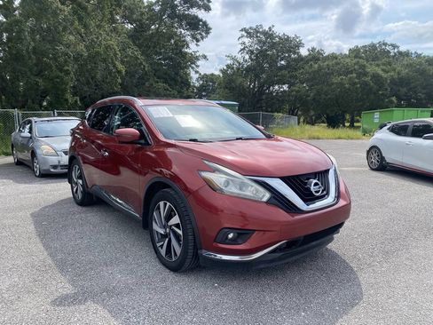 Used 2016 Nissan Murano Platinum w/ Platinum Technology Package FWD image 2
