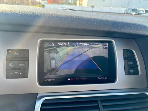 Used 2015 Audi Q7 TDI Premium Plus w/ Premium Plus Package image 24