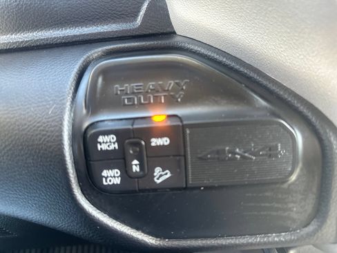 Used 2021 RAM 2500 Laramie w/ Safety Group AWD/4WD image 32