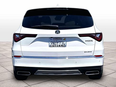 Used 2025 Acura MDX SH-AWD w/ Technology Package image 8