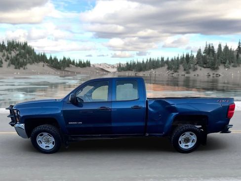 Used 2019 Chevrolet Silverado 2500 W/T image 5