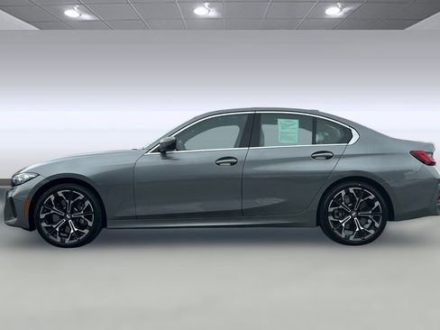 Used 2025 BMW 330i Sedan w/ Premium Package image 2