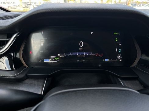 Used 2023 Jeep Grand Cherokee 4WD 4xe image 13