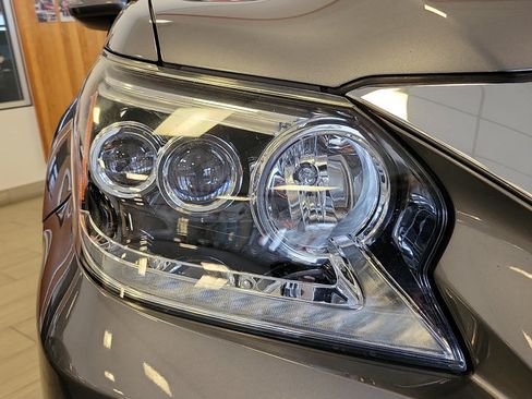 Used 2015 Lexus GX 460 AWD/4WD image 8