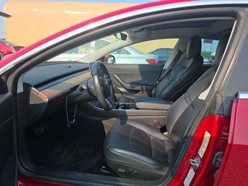 Used 2018 Tesla Model 3 Long Range RWD image 8