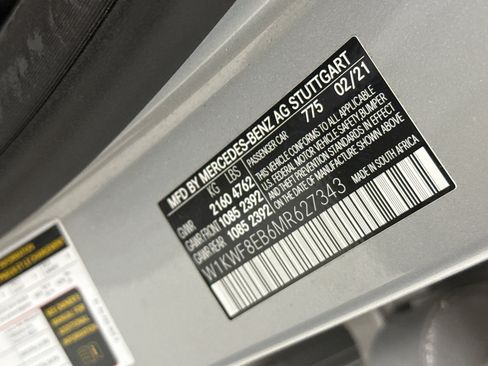 Used 2021 Mercedes-Benz C 300 4MATIC Sedan image 11