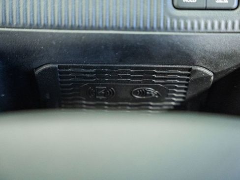 New 2026 Jeep Cherokee Overland image 29