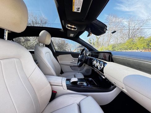 Used 2019 Mercedes-Benz A 220 image 10