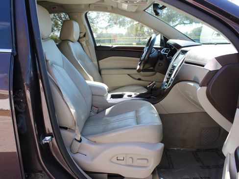 Used 2015 Cadillac SRX Premium w/ Driver Assist Package image 6