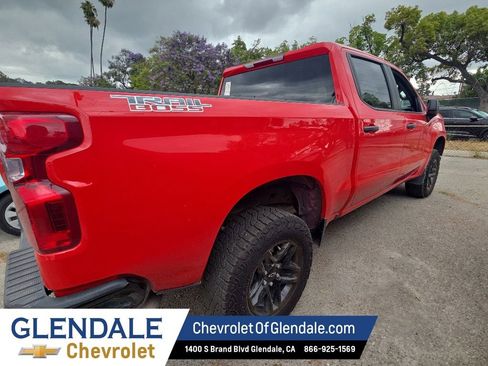 Used 2025 Chevrolet Silverado 1500 Custom Trail Boss w/ LPO, Dark Essentials Package AWD/4WD image 8