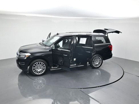 Certified 2023 Ford Expedition Platinum AWD/4WD image 47