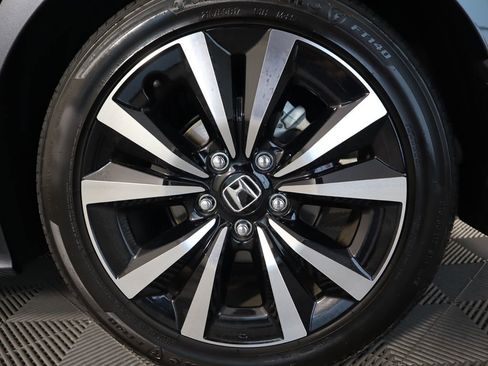 Certified 2023 Honda Civic EX image 30