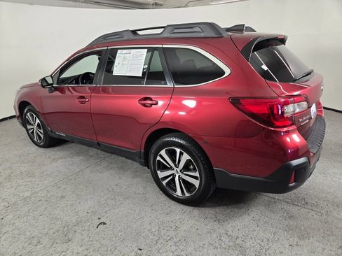 Used 2019 Subaru Outback 2.5i Limited AWD/4WD image 5