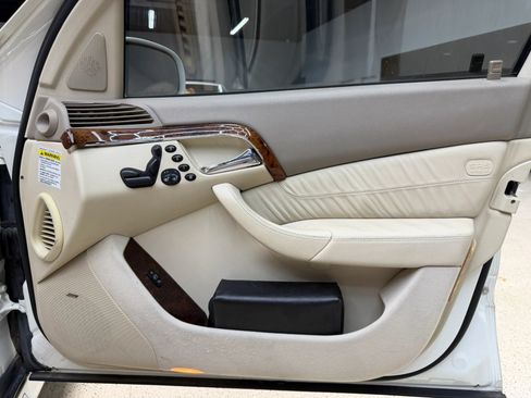 Used 2006 Mercedes-Benz S 500 image 34