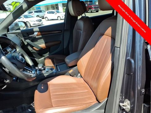 Used 2020 Audi Q5 2.0T Premium w/ Convenience Package image 17