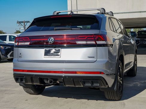 New 2026 Volkswagen Atlas Cross Sport SEL R-Line AWD/4WD image 7