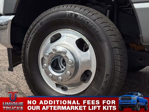 Used 2025 Ford F350 XLT image 10