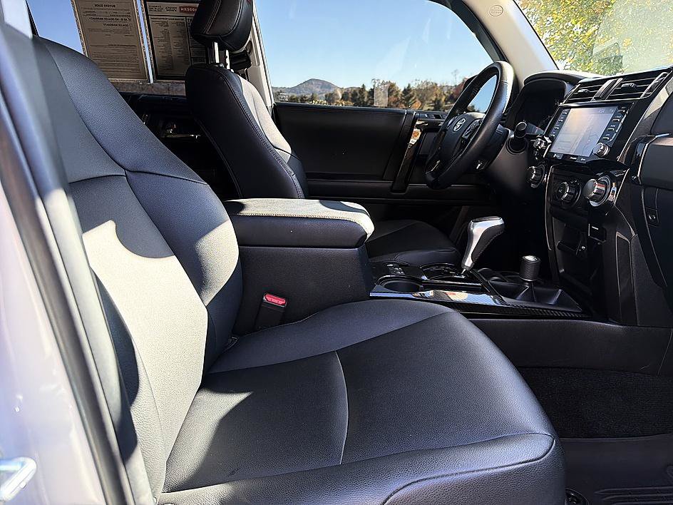 Certified 2021 Toyota 4Runner TRD Off-Road Premium w/ Moonroof Package AWD/4WD image 19