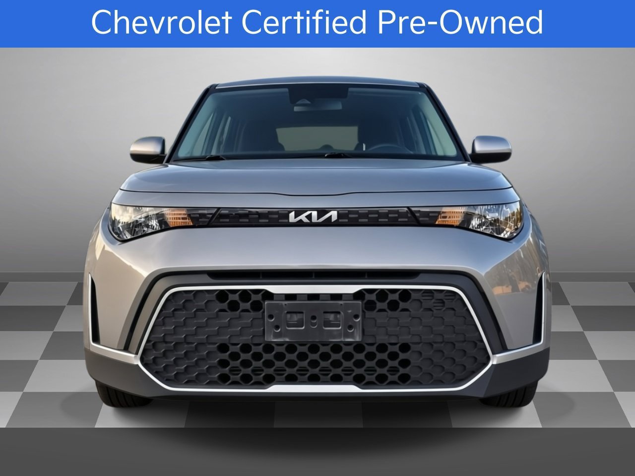 Used 2023 Kia Soul LX w/ LX Technology Package FWD image 2