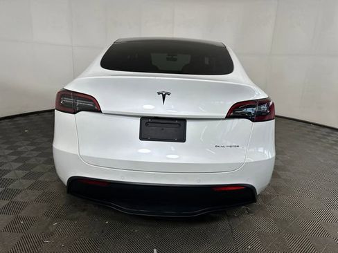 Used 2021 Tesla Model Y Long Range image 4