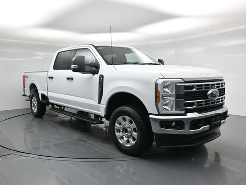 Certified 2024 Ford F250 XLT image 54