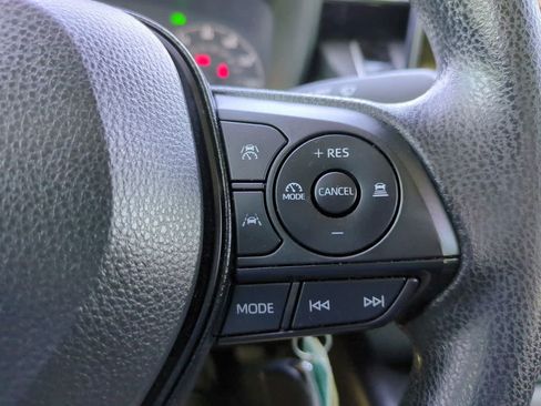 Certified 2025 Toyota Corolla LE FWD image 23