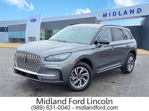 Used 2026 Lincoln Corsair Premiere w/ Towing Package image 1