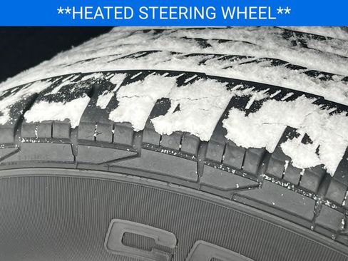 Certified 2023 Chevrolet Traverse Premier w/ Redline Edition image 13