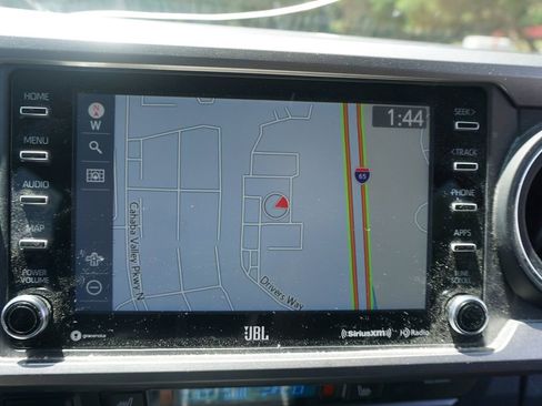 Used 2023 Toyota Tacoma Limited RWD image 10