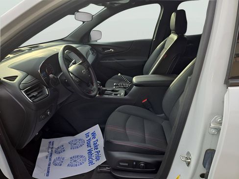 Used 2023 Chevrolet Equinox RS image 17