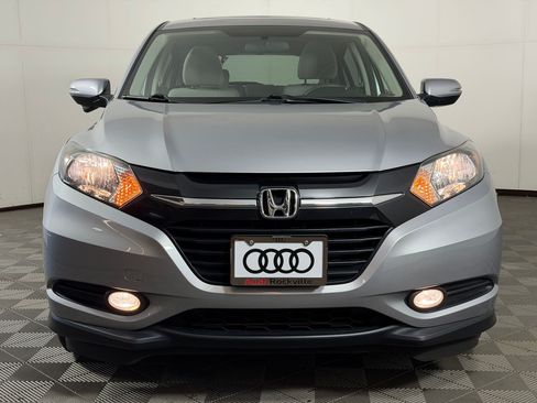 Used 2018 Honda HR-V EX image 6