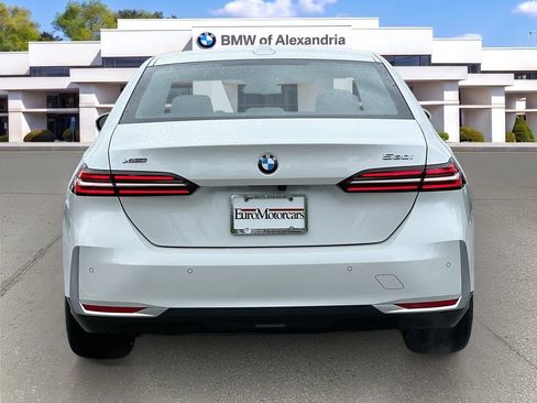Used 2026 BMW 530i xDrive AWD/4WD image 6