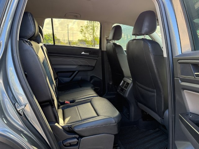 Used 2021 Volkswagen Atlas SE FWD image 17