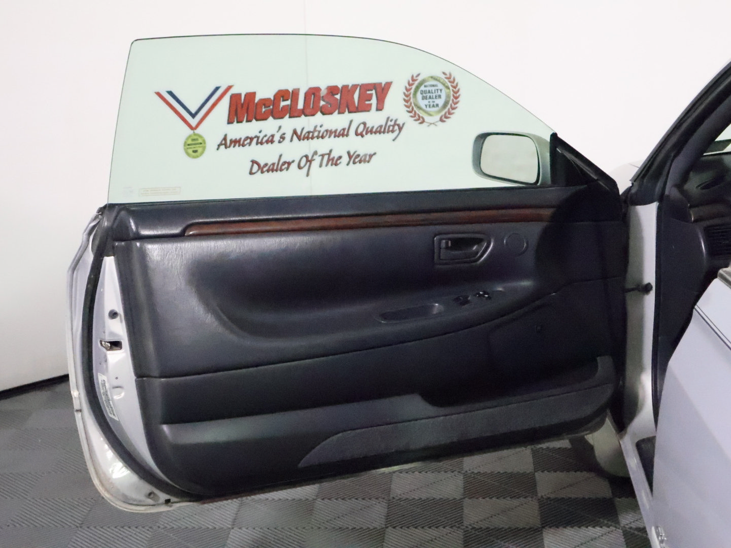 Used 1999 Toyota Solara SLE w/ Sport Pkg FWD image 17